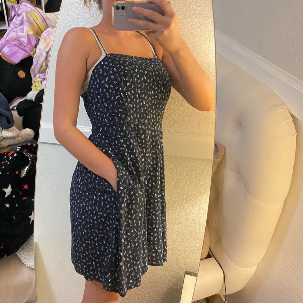 ditsy floral dress WITH POCKETS
